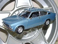180045623.jpg (70.49 KiB) 7063 mal betrachtet Minichamps C-Coupe 180045623