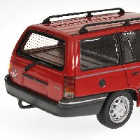 © by Minichamps